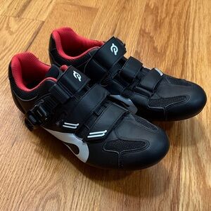 Peloton Cycling Shoes Size 40